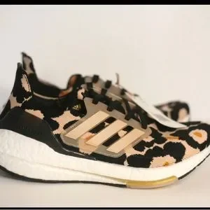 【完売／激レア品】adidas x marimekko GOLD unikko 完売／激レア品】adidas x marimekko GOLD unikko - メルカリ